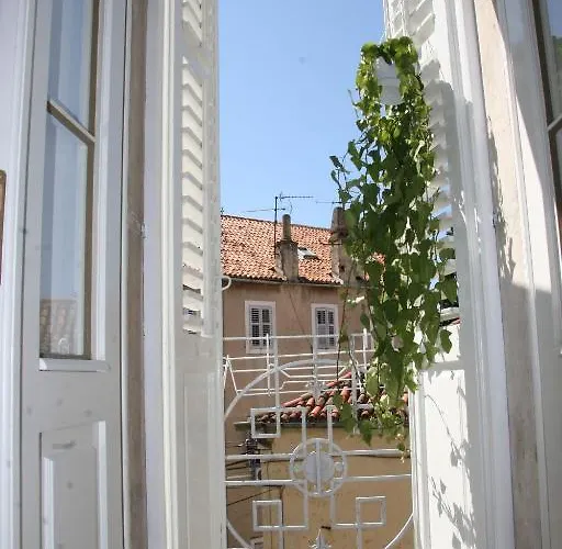 Stylish Theatre דירה *